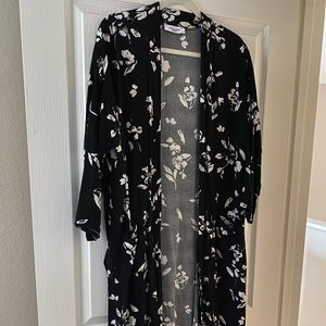COPY - Carly Jean Kimono
